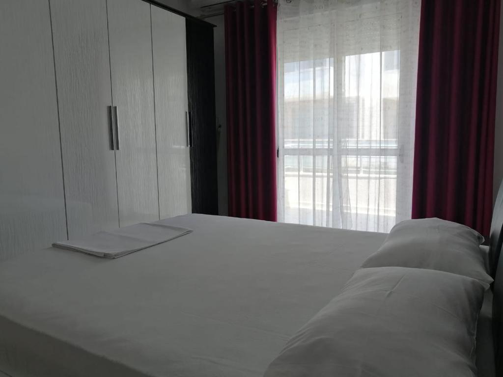Bilal Golemi Sea View Apartment Саранда Экстерьер фото